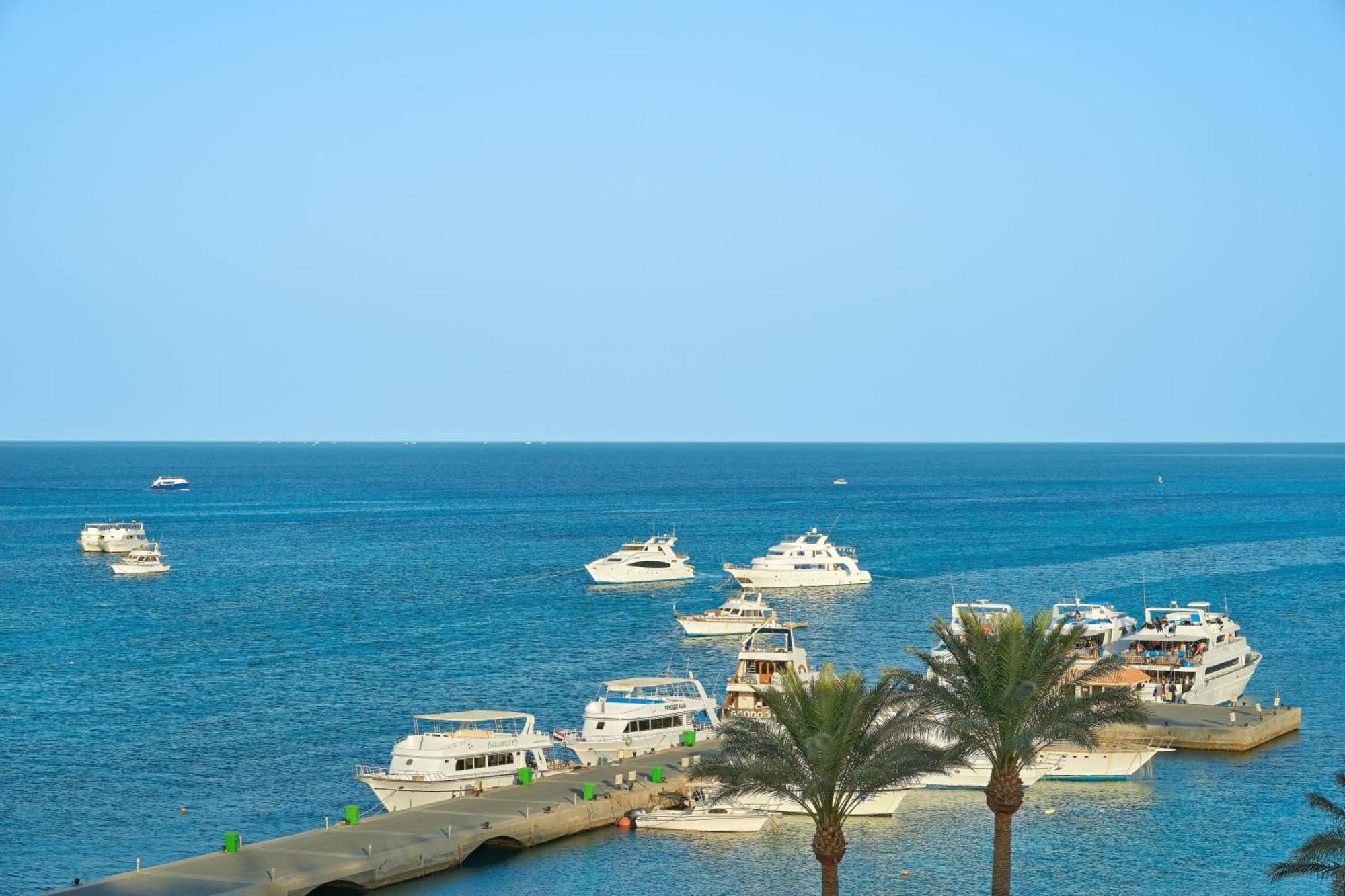 Hurghada Marriott Beach Resort Exterior photo